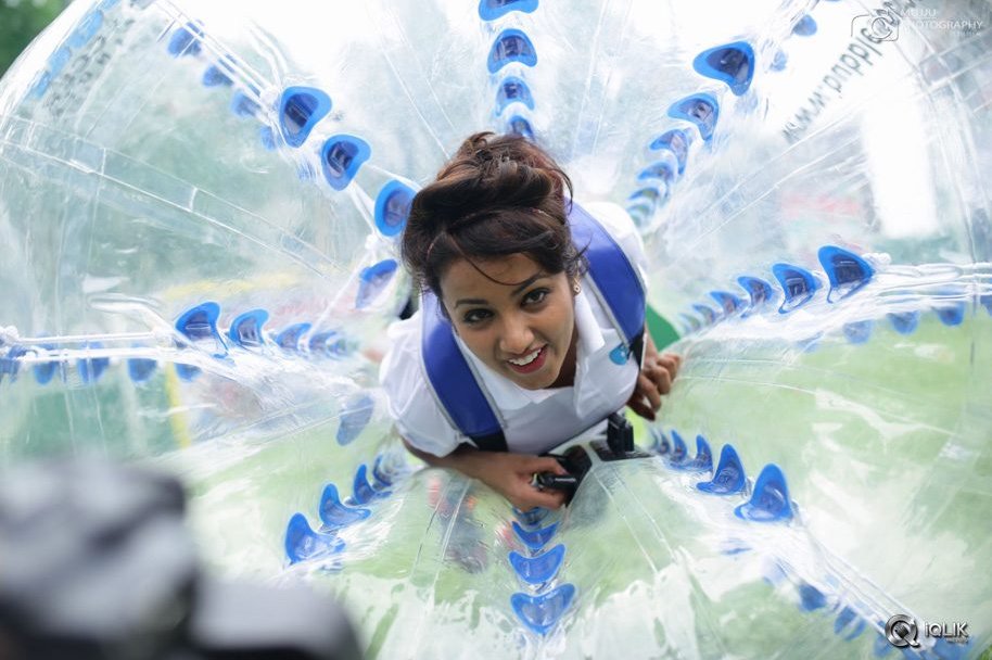 Kerintha-Movie-Team-At-Bubble-Soccer-Event